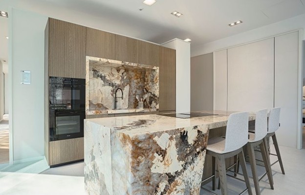 Showroom Porcelanosa en Girona